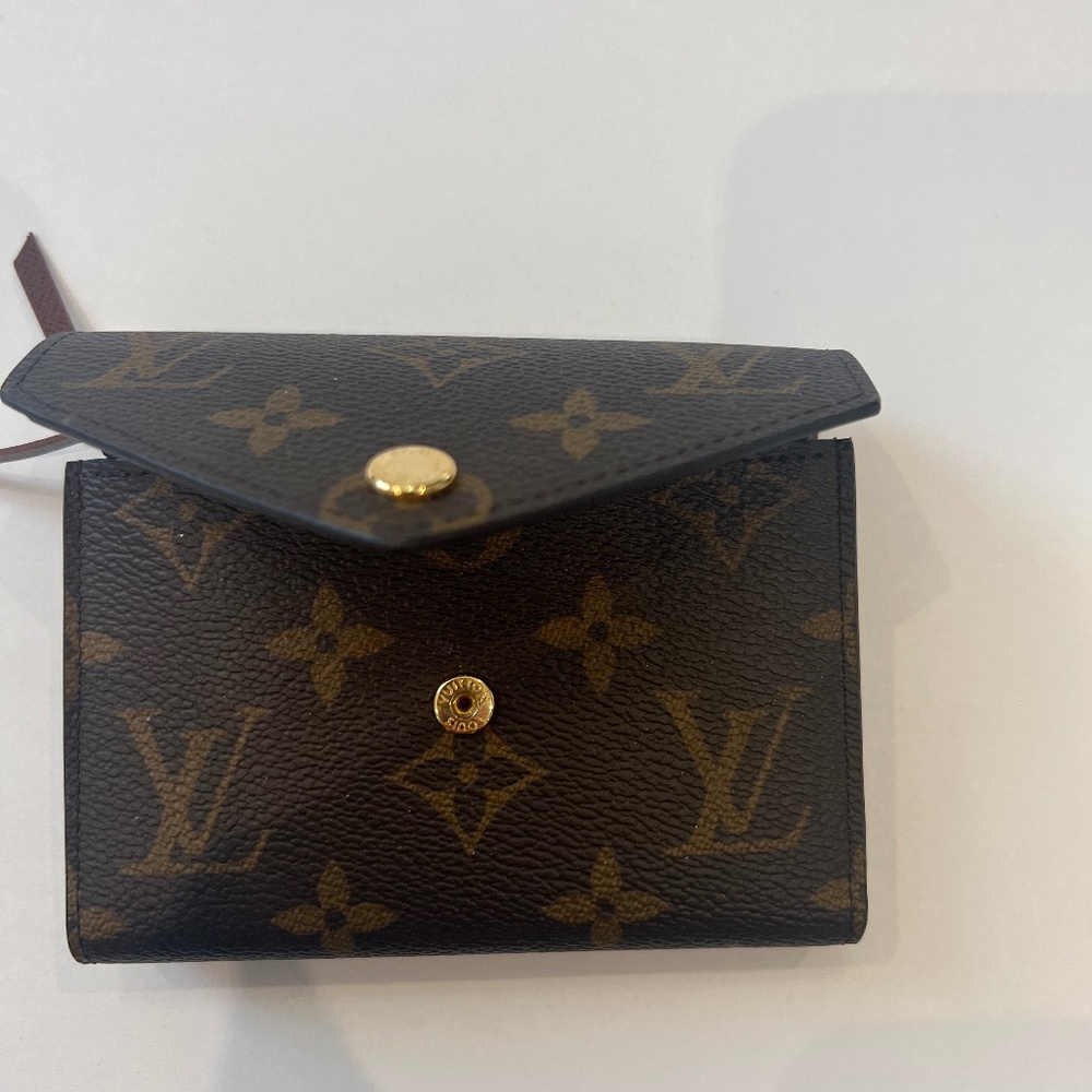 Brand New Unused Louis Vuitton Monogram Victorian Wallet-M62472